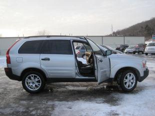 2004 Volvo XC90 LE 4x4 SUV