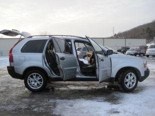 2004 Volvo XC90 LE 4x4 SUV