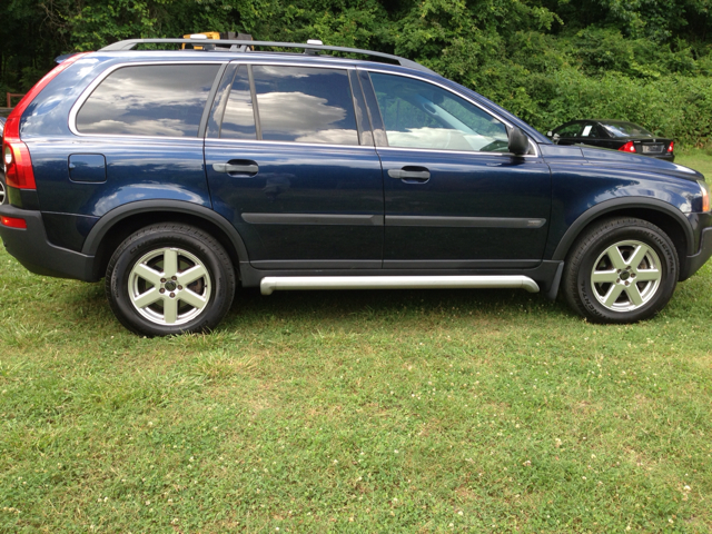 2004 Volvo XC90 Sport 4x4 SUV