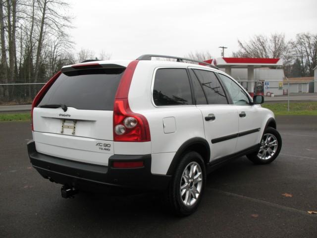 2004 Volvo XC90 LE 4x4 SUV