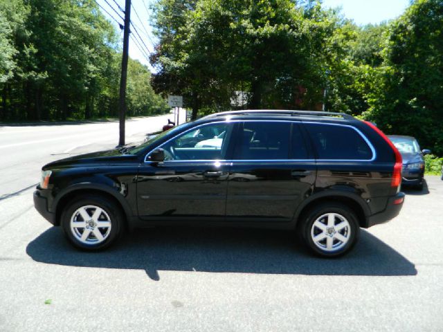 2004 Volvo XC90 Sport 4x4 SUV