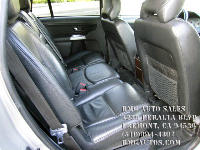 2004 Volvo XC90 Sport 4x4 SUV