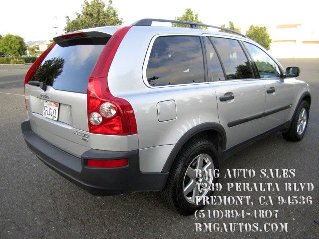 2004 Volvo XC90 Sport 4x4 SUV