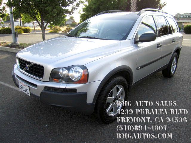 2004 Volvo XC90 Sport 4x4 SUV