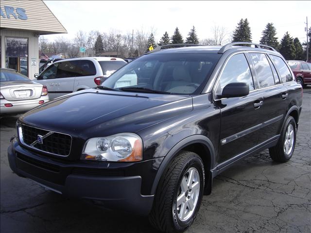 2004 Volvo XC90 LE 4x4 SUV