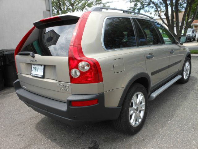 2004 Volvo XC90 3.0si Navigation Pano Htd Sts