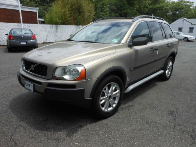 2004 Volvo XC90 3.0si Navigation Pano Htd Sts