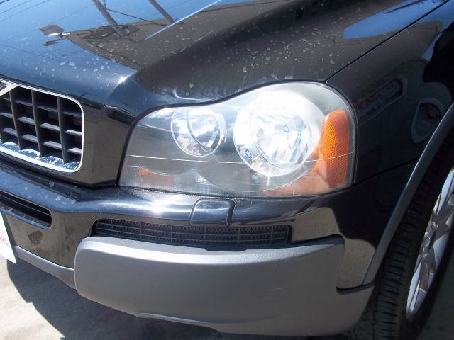 2004 Volvo XC90 Sport 4x4 SUV