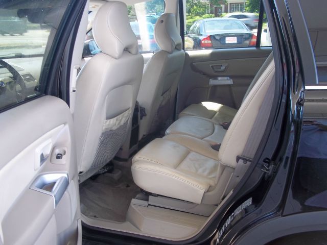 2004 Volvo XC90 Sport 4x4 SUV