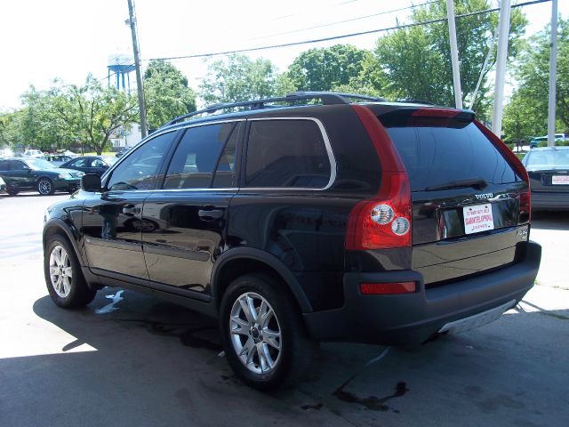 2004 Volvo XC90 Sport 4x4 SUV