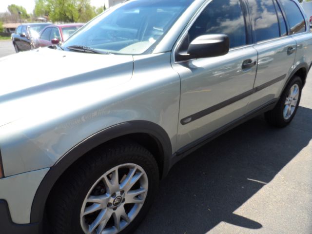 2004 Volvo XC90 3.0si Navigation Pano Htd Sts