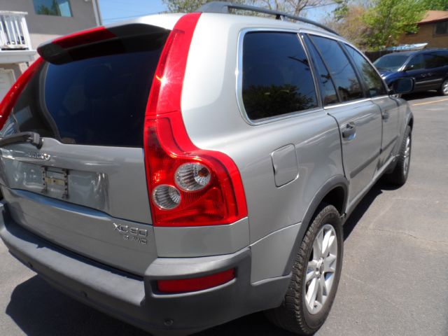 2004 Volvo XC90 3.0si Navigation Pano Htd Sts