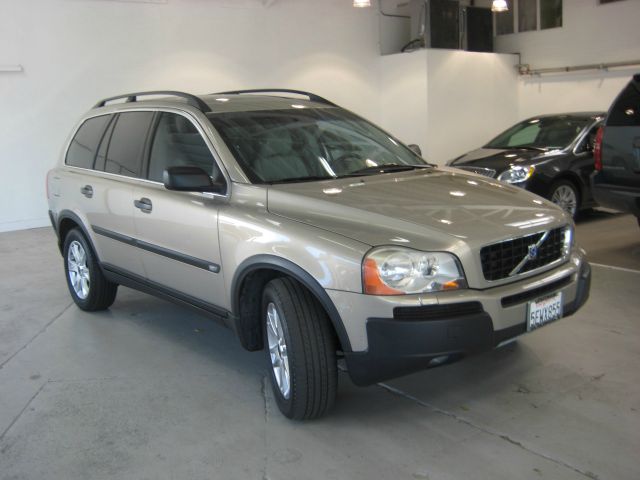 2004 Volvo XC90 3.0si Navigation Pano Htd Sts