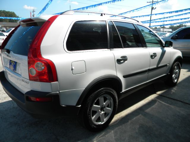 2004 Volvo XC90 4WD 4dr Sport