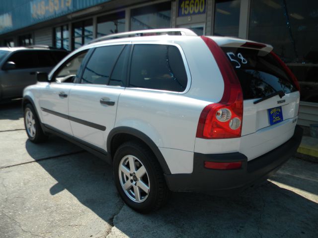 2004 Volvo XC90 4WD 4dr Sport