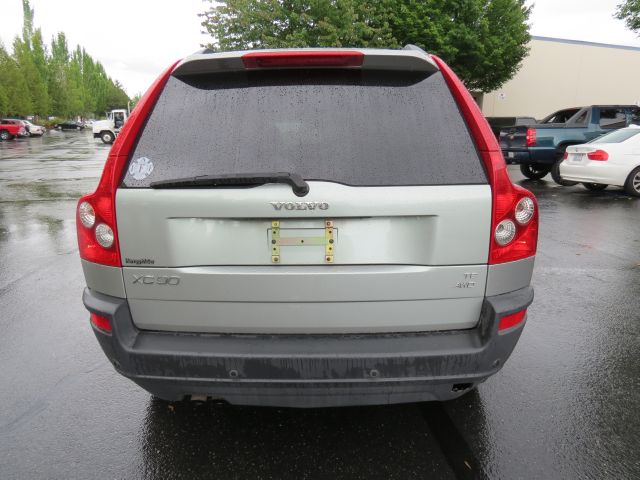 2005 Volvo XC90 3.0si Navigation Pano Htd Sts