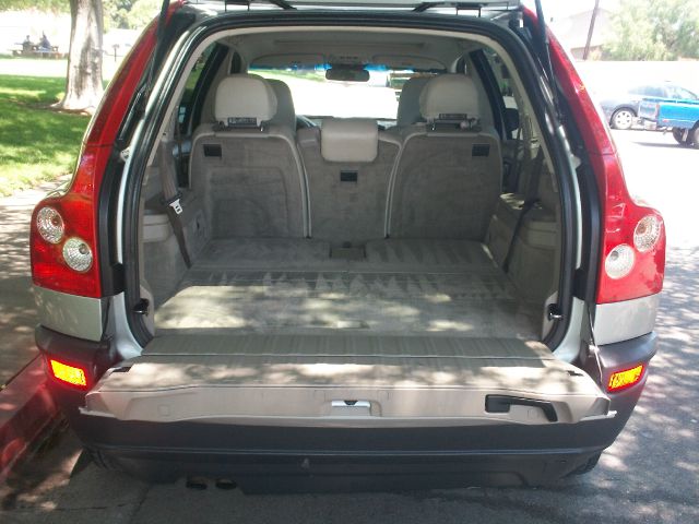 2005 Volvo XC90 3.0si Navigation Pano Htd Sts