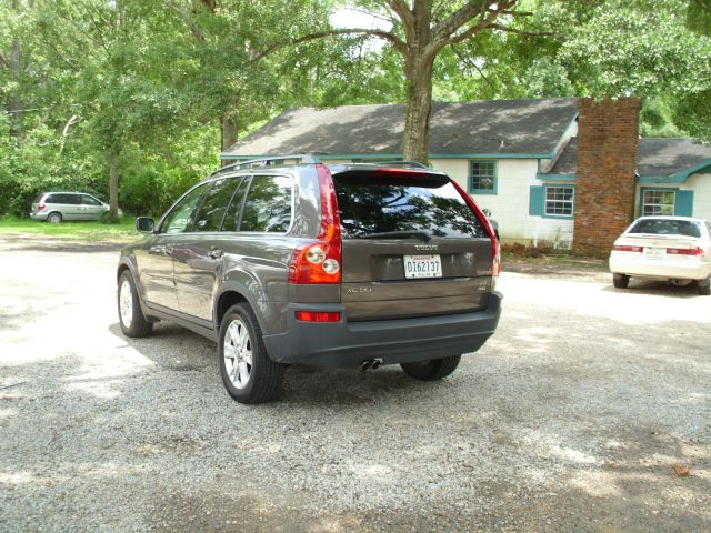 2005 Volvo XC90 SE-R