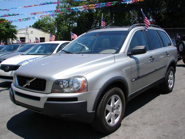 2005 Volvo XC90 4WD 4dr Sport