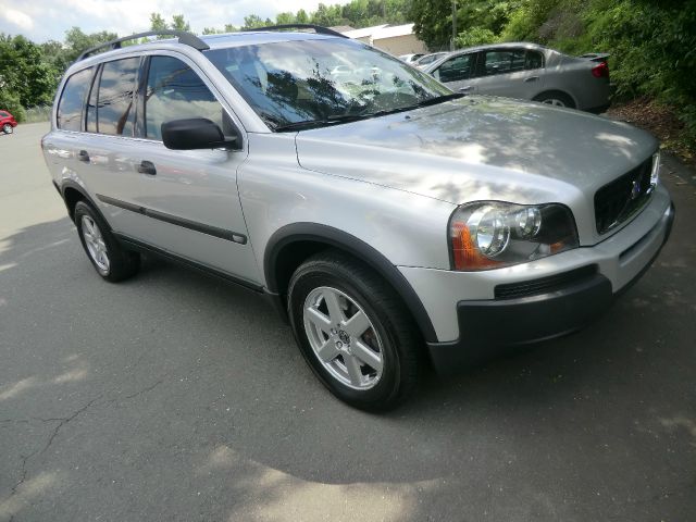 2005 Volvo XC90 4WD 4dr Sport