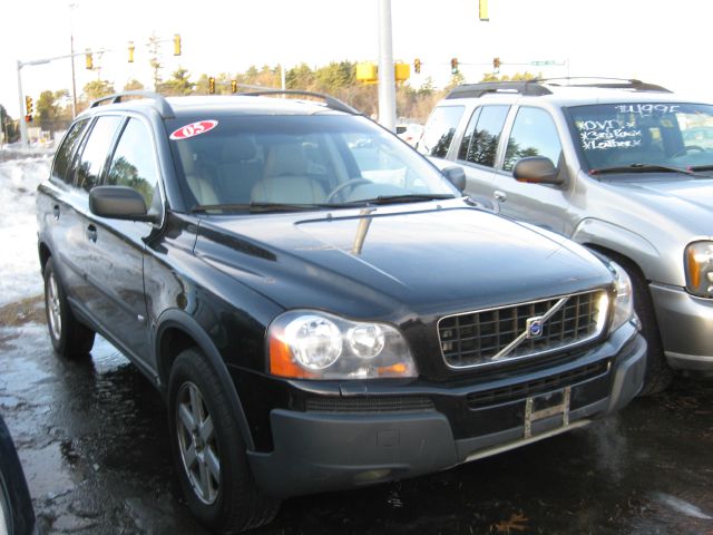 2005 Volvo XC90 Sport 4x4 SUV