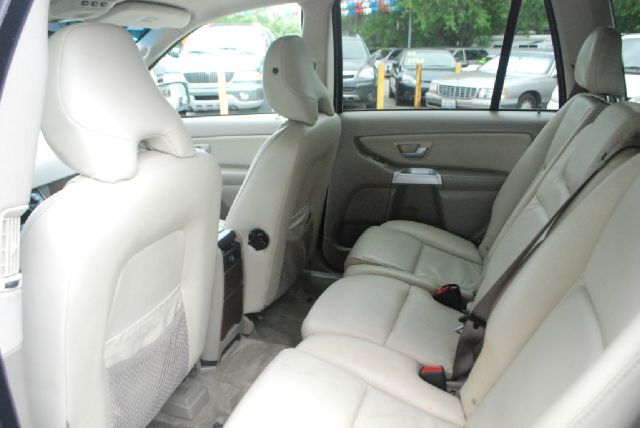 2005 Volvo XC90 Sport 4x4 SUV