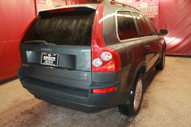 2005 Volvo XC90 SE-R