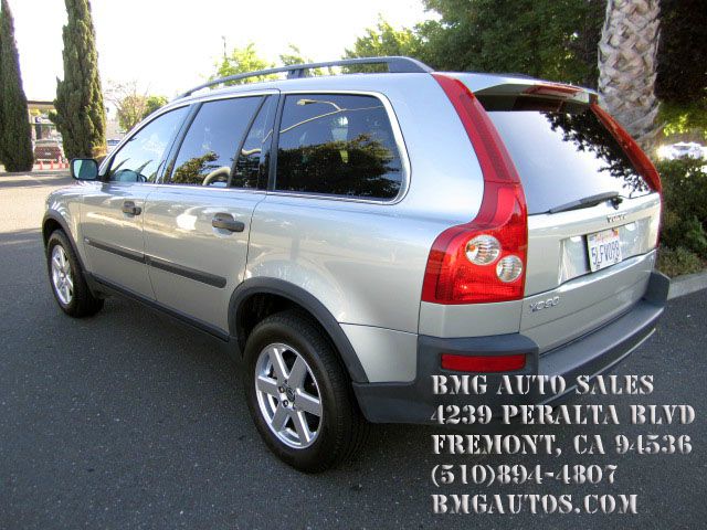 2005 Volvo XC90 Sport 4x4 SUV