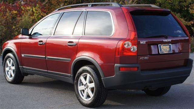 2006 Volvo XC90 Leather /sunroof