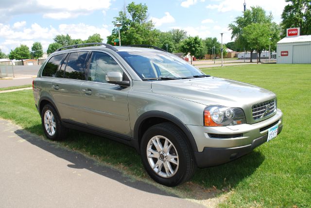 2008 Volvo XC90 Supercab SRW 4X