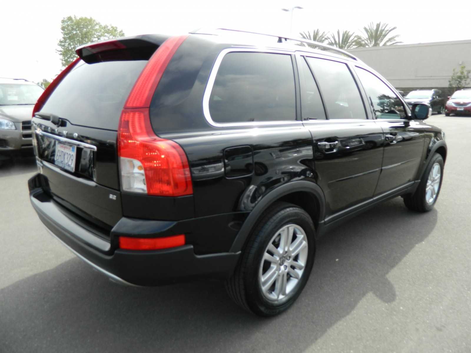 2009 Volvo XC90 Base