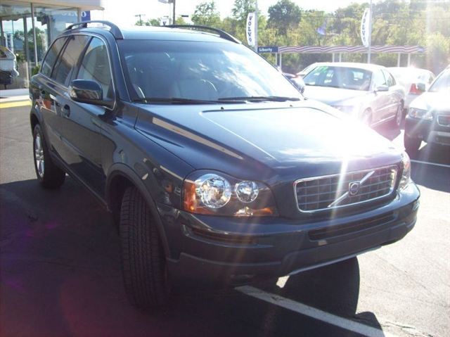 2009 Volvo XC90 Base