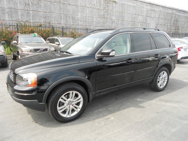 2009 Volvo XC90 Base