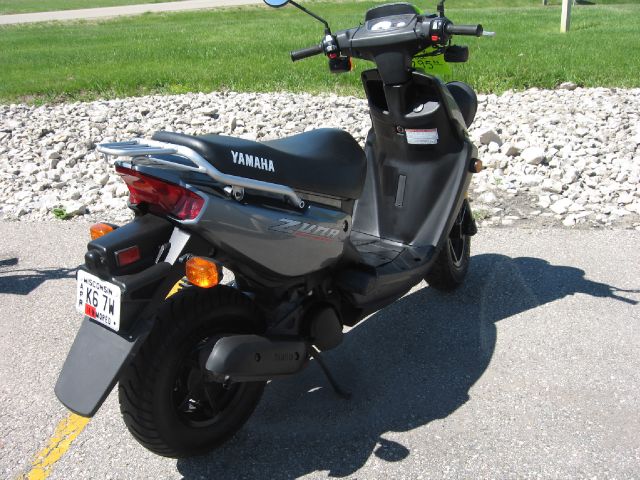 2005 YAMAHA Moped Unknown