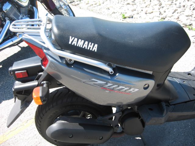 2005 YAMAHA Moped Unknown