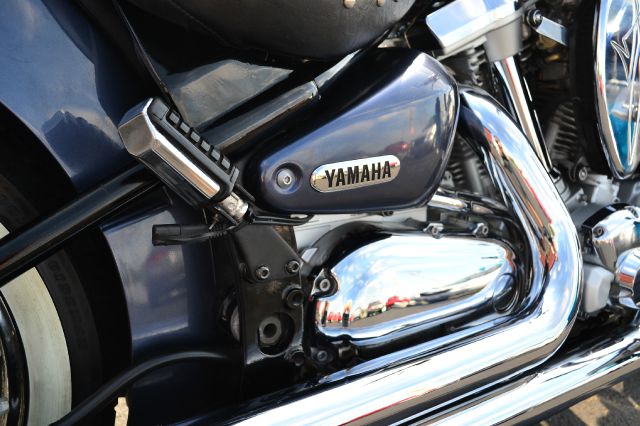 2006 YAMAHA Road Star Silverado 4dr Sdn Quattro Manual