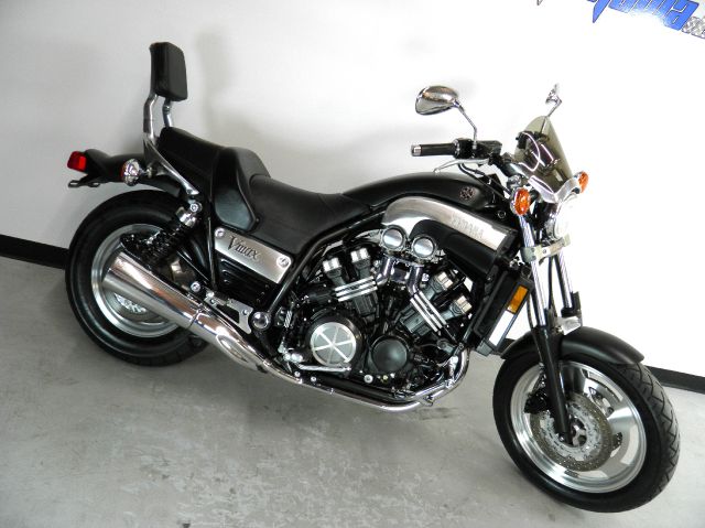 2004 YAMAHA V-Max Unknown