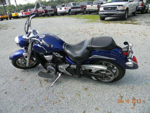 2007 YAMAHA V-STAR 1300 14 Box MPR