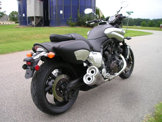 2012 YAMAHA Vmax Unknown