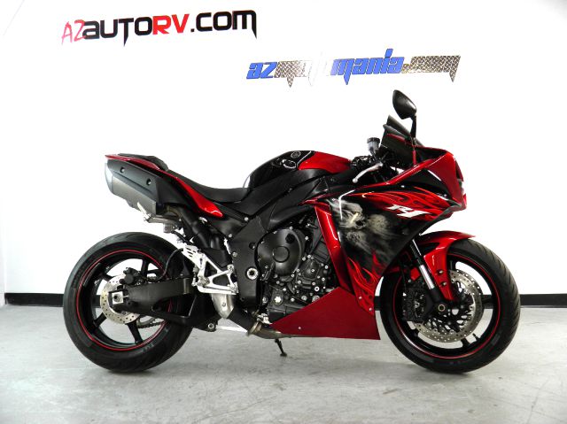 2011 YAMAHA YZF-R1 Unknown