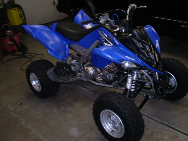 2011 YAMAHA Raptor Premium P2 Package