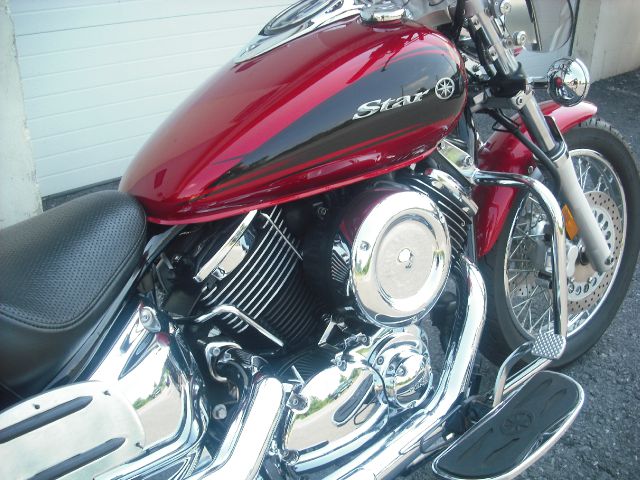 2009 YAMAHA V-Star 1100 14 Box MPR