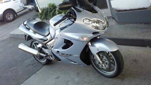 2004 Kawasaki zx1200c SLT W/ Navigation/sunroof/dvd/20s